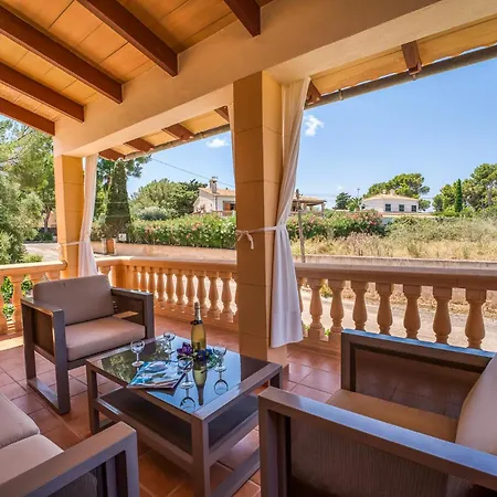 Ideal Mallorca - Tacaritx Tatil Evi *